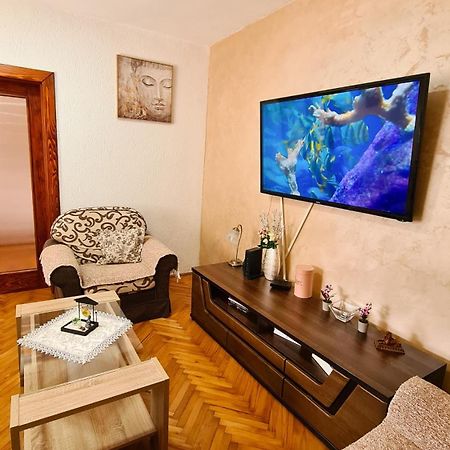 Boka Apartment Kotor Luaran gambar