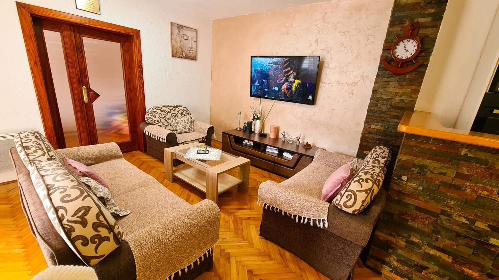 Boka Apartment Kotor Luaran gambar